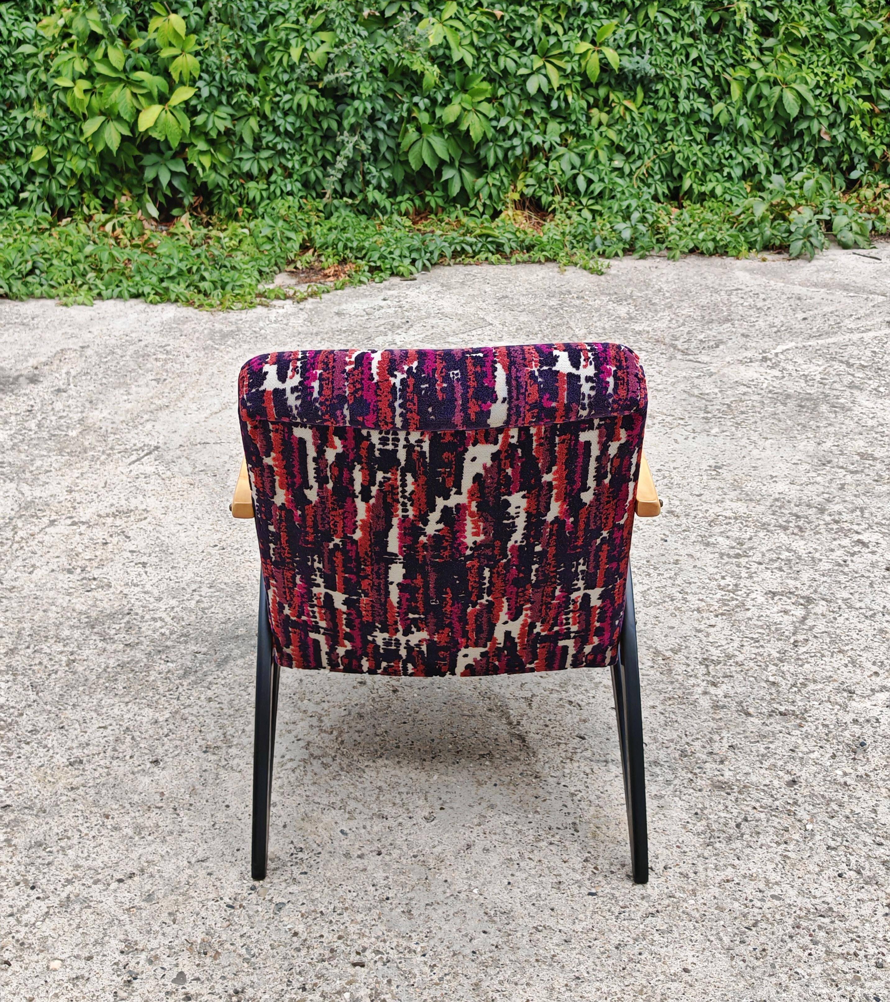 Pair of Mid Century Modern Gazelle armchairs