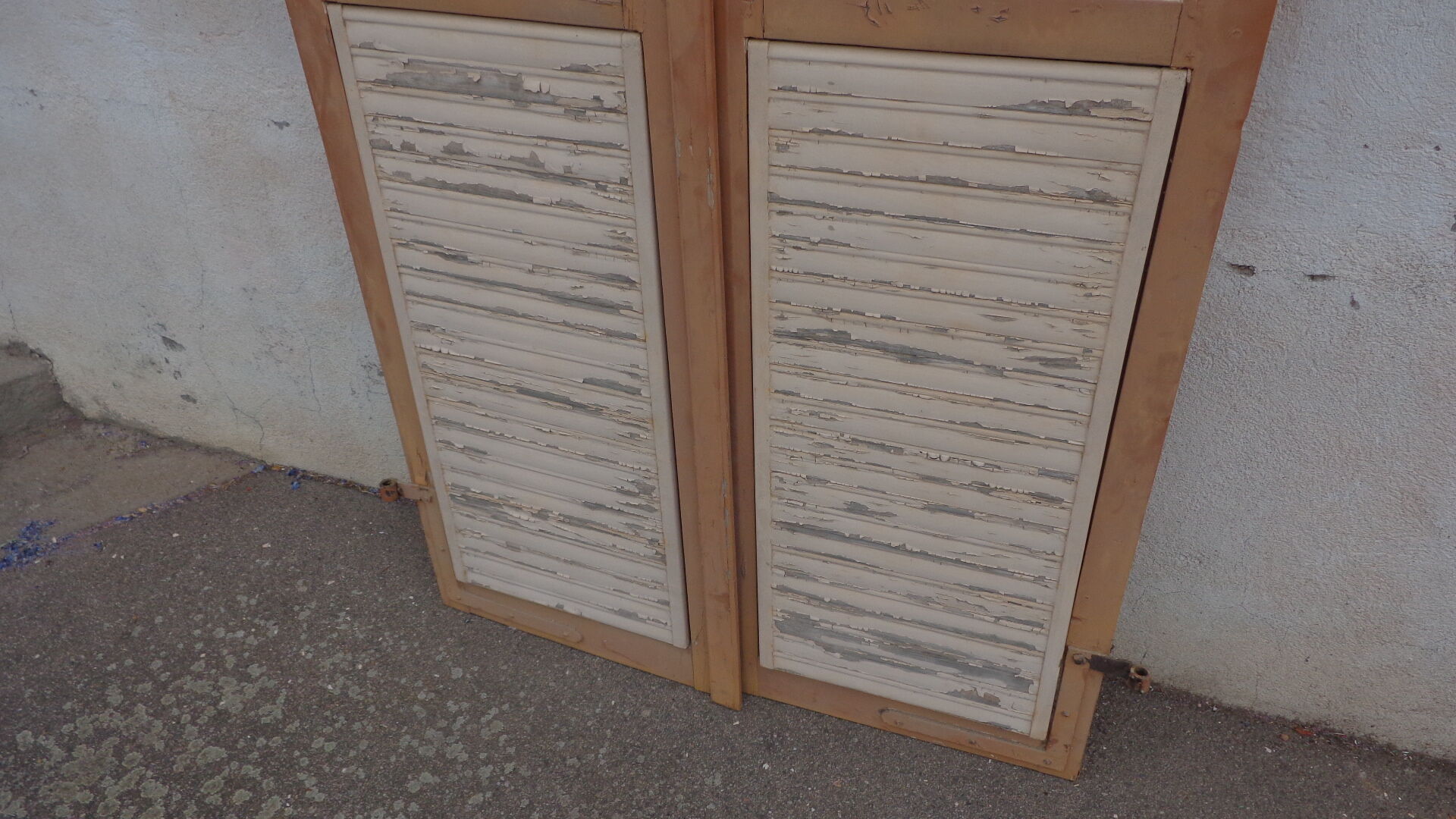 Vintage pair of shutters