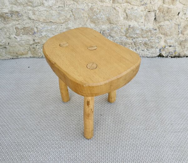 Tabouret tripode en bois massif, années 70