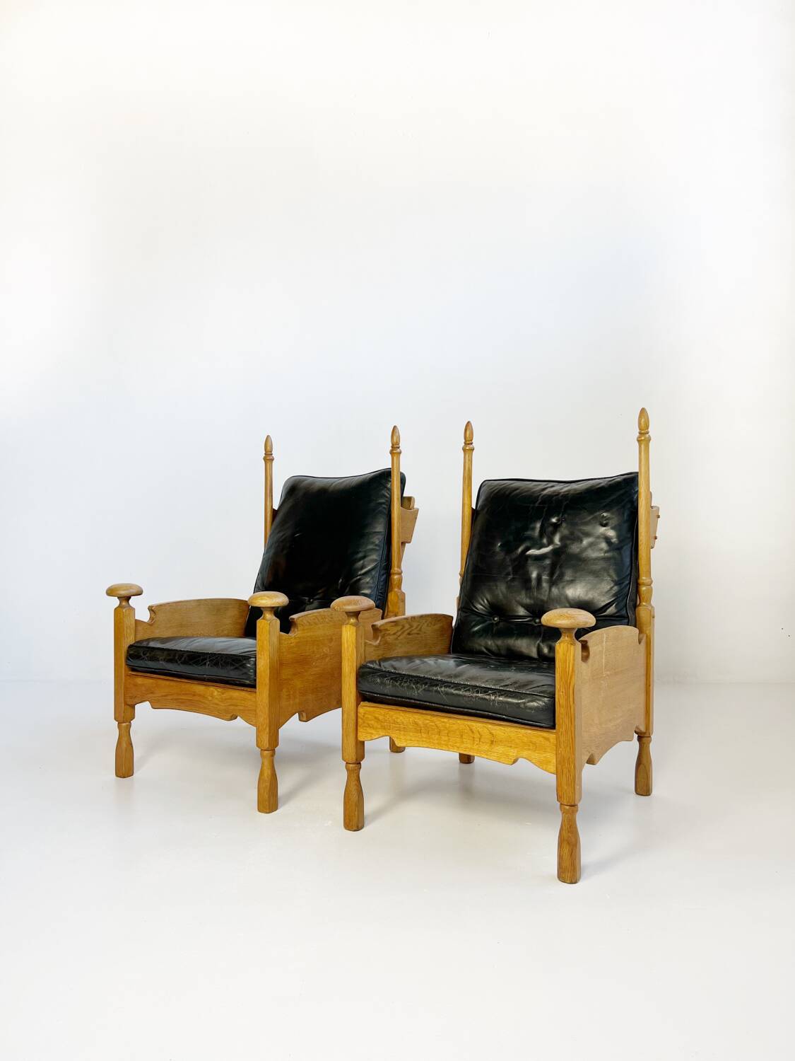 Throne armchair vintage design from 1950’s