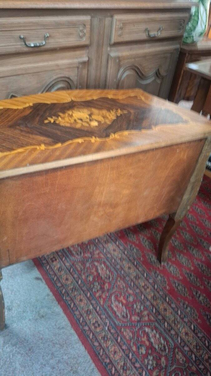 Louis XV style commode in marquetry