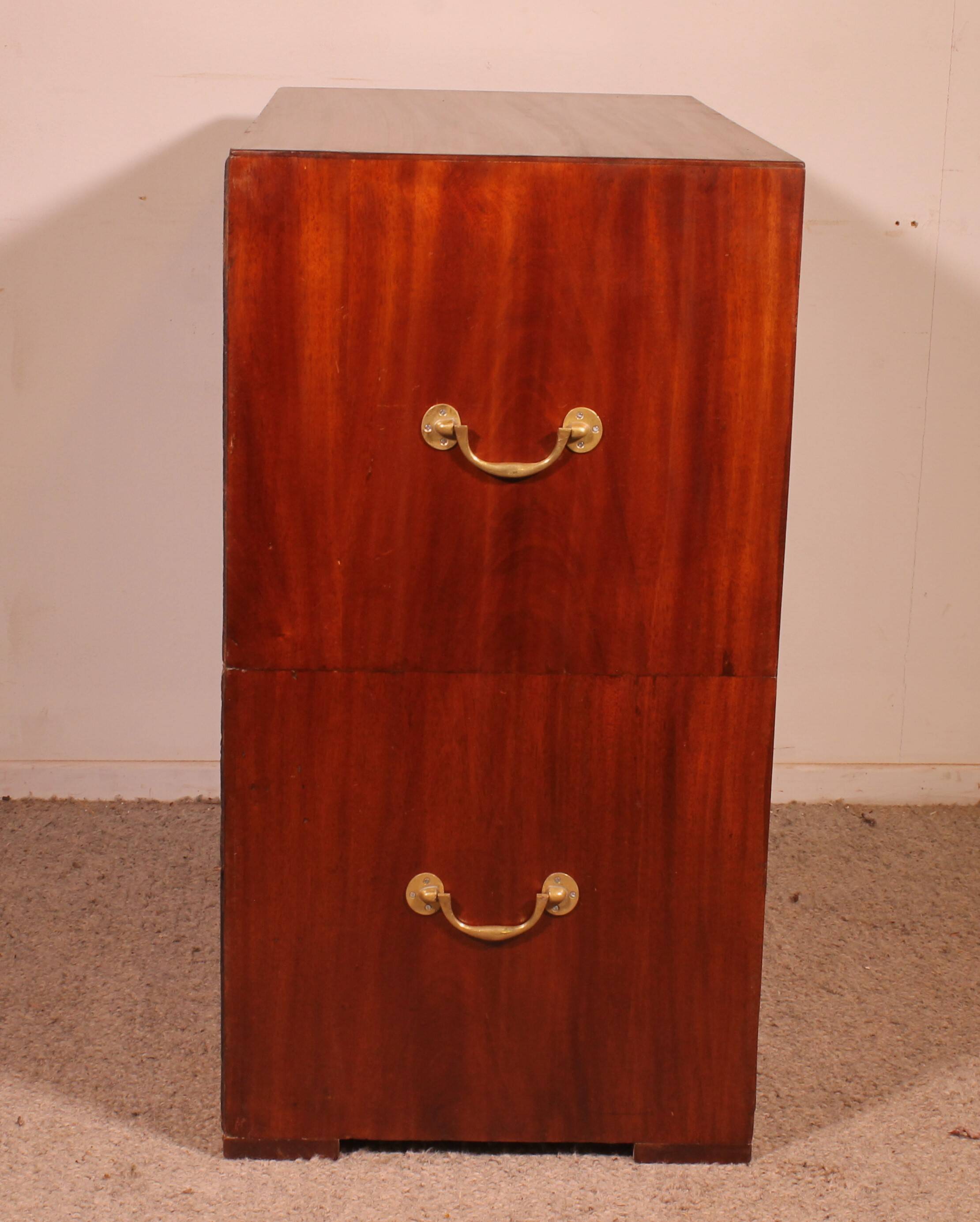 Military or Naval Chest of Drawers in Mahogany - 19th Century