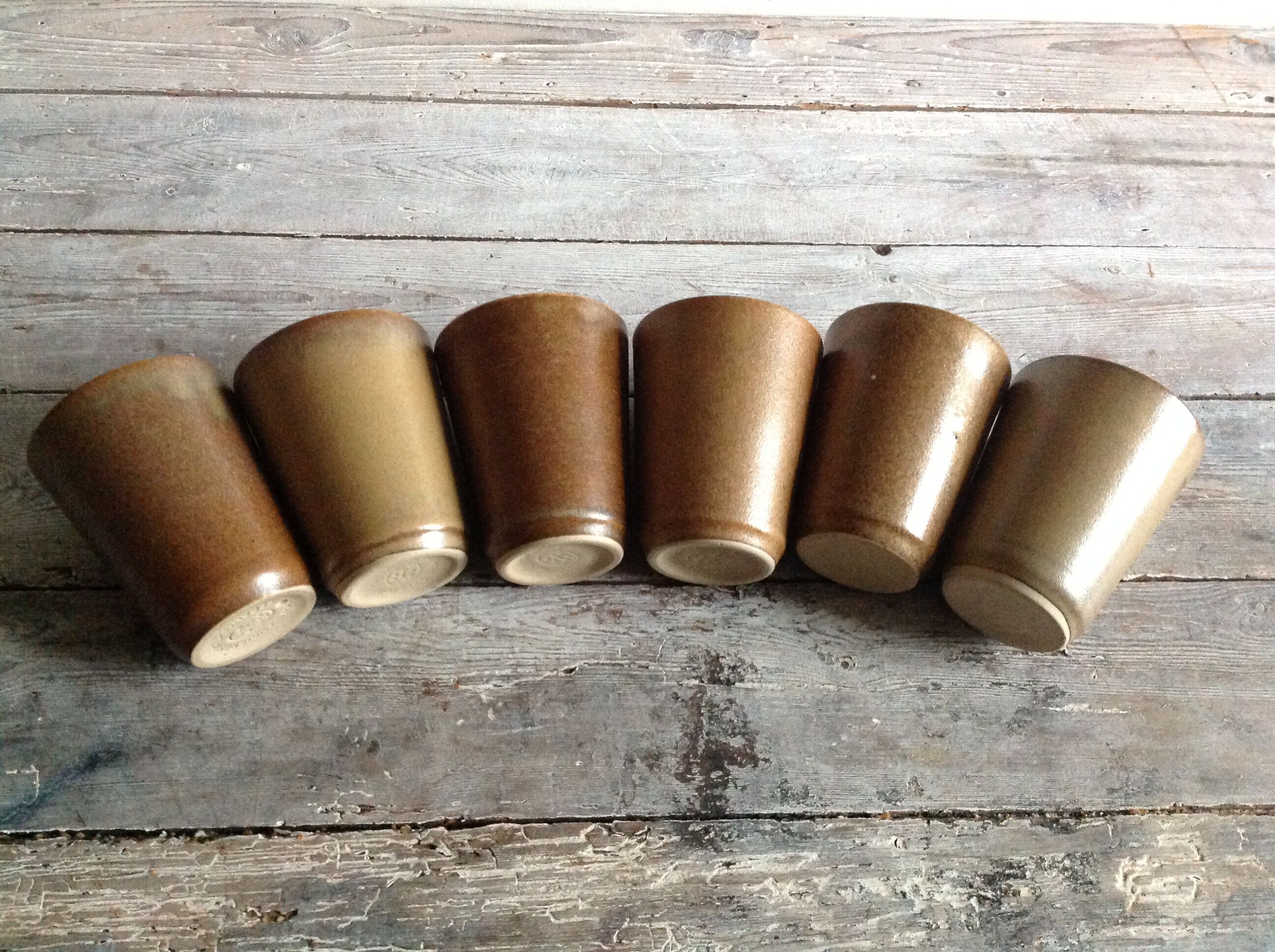 Series of 6 sandstone cups
