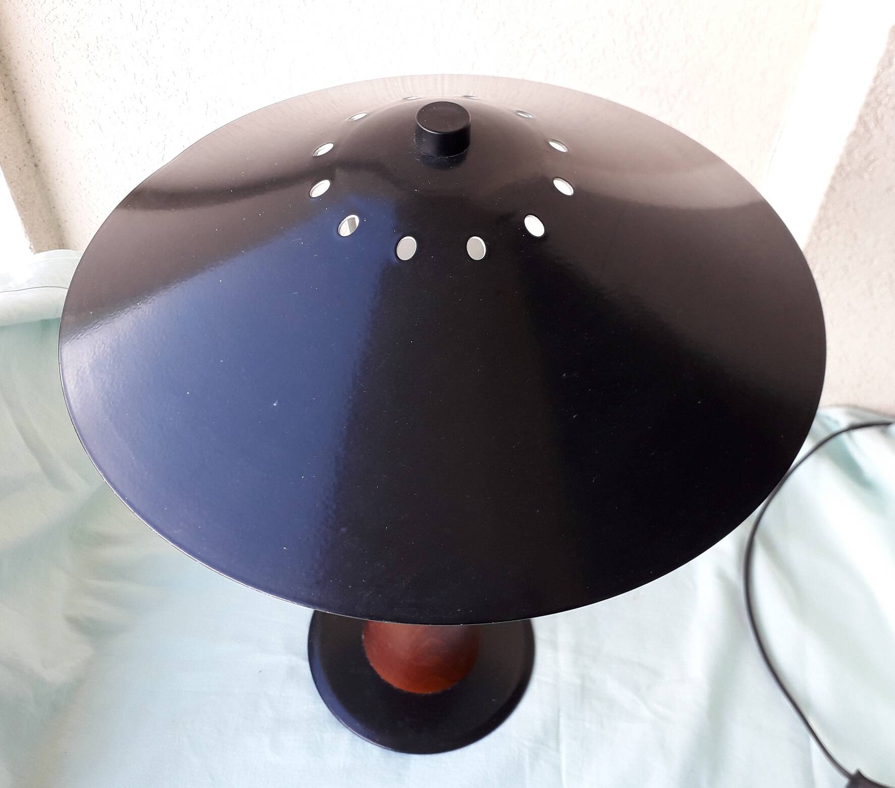 Aluminor mushroom lamp