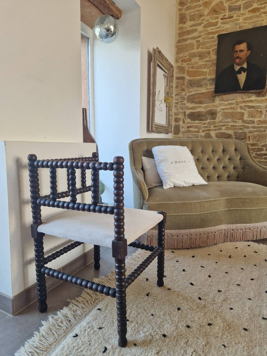 Chaise coin de feu