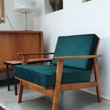 Fauteuil style scandinave en velours vert forêt