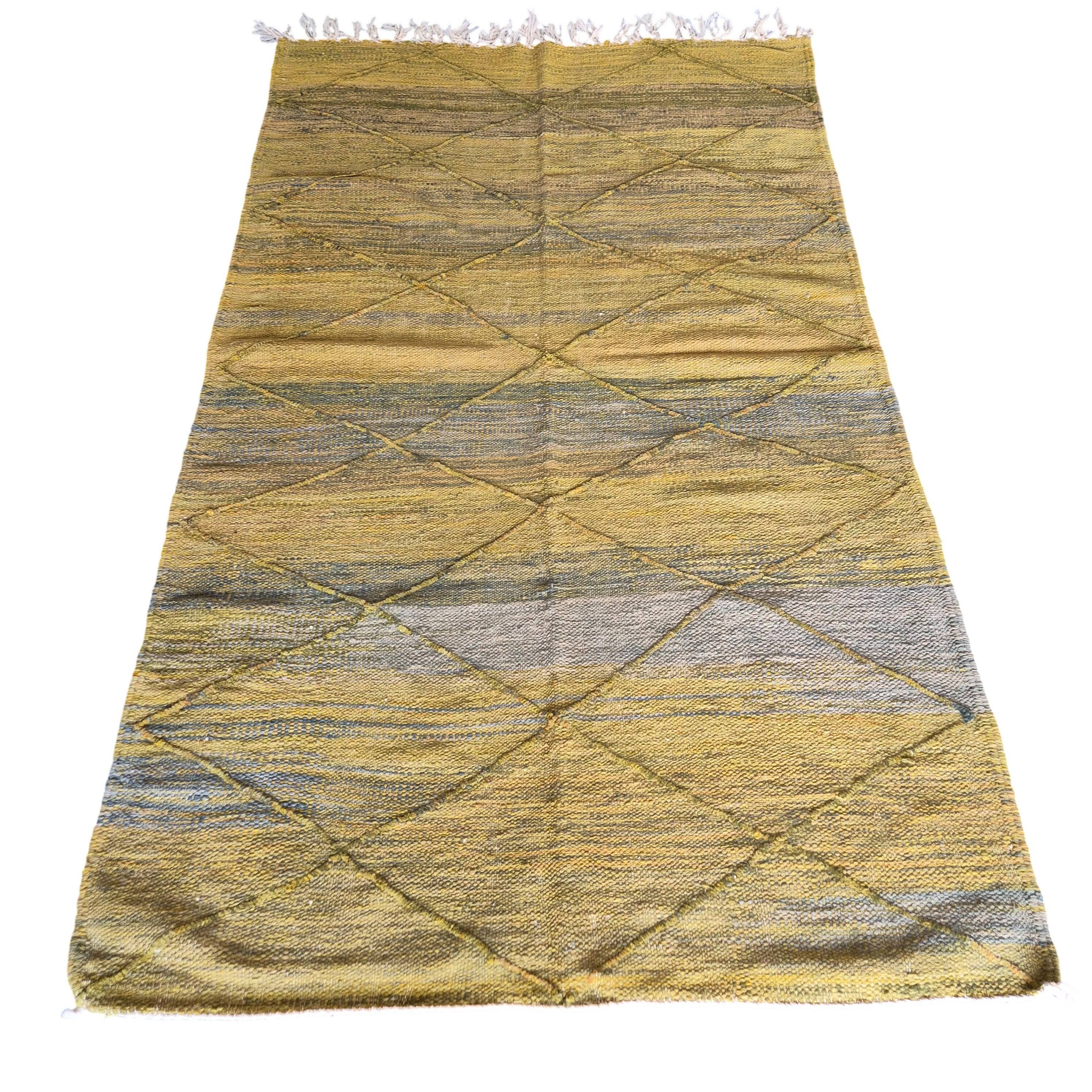 Berber kilim rug 155 x 260