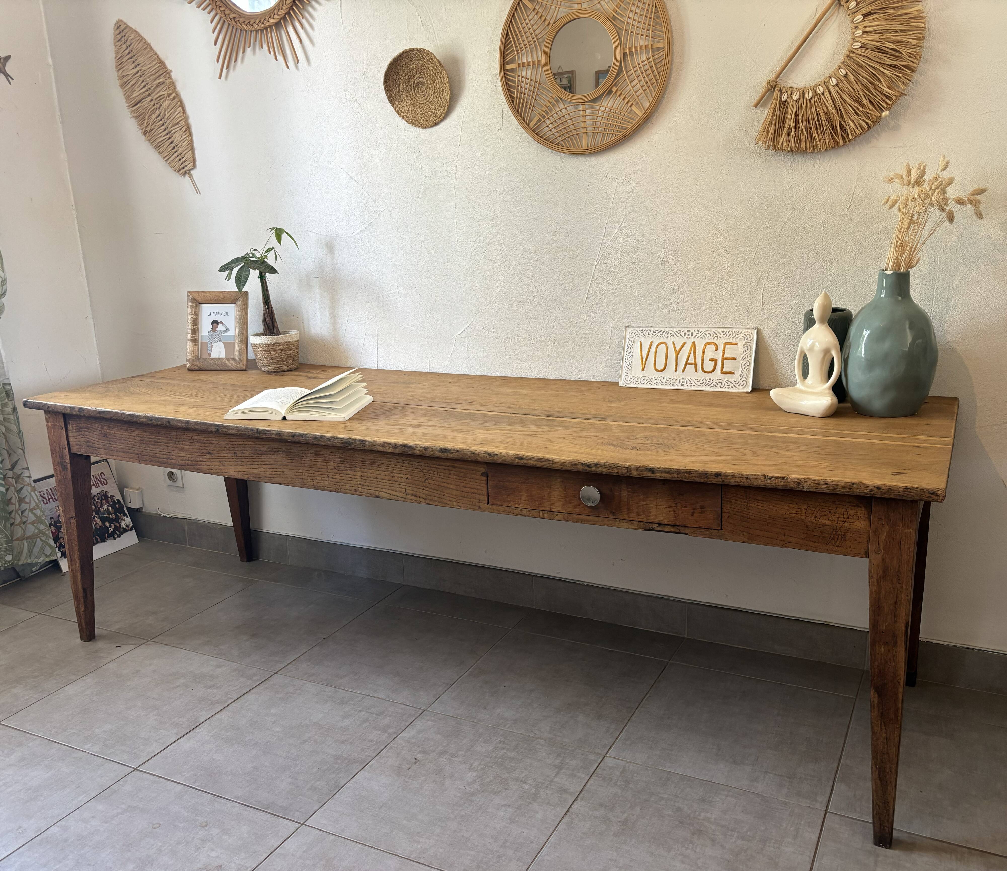 Authentic vintage farmhouse table from the 1950s in solid oak.