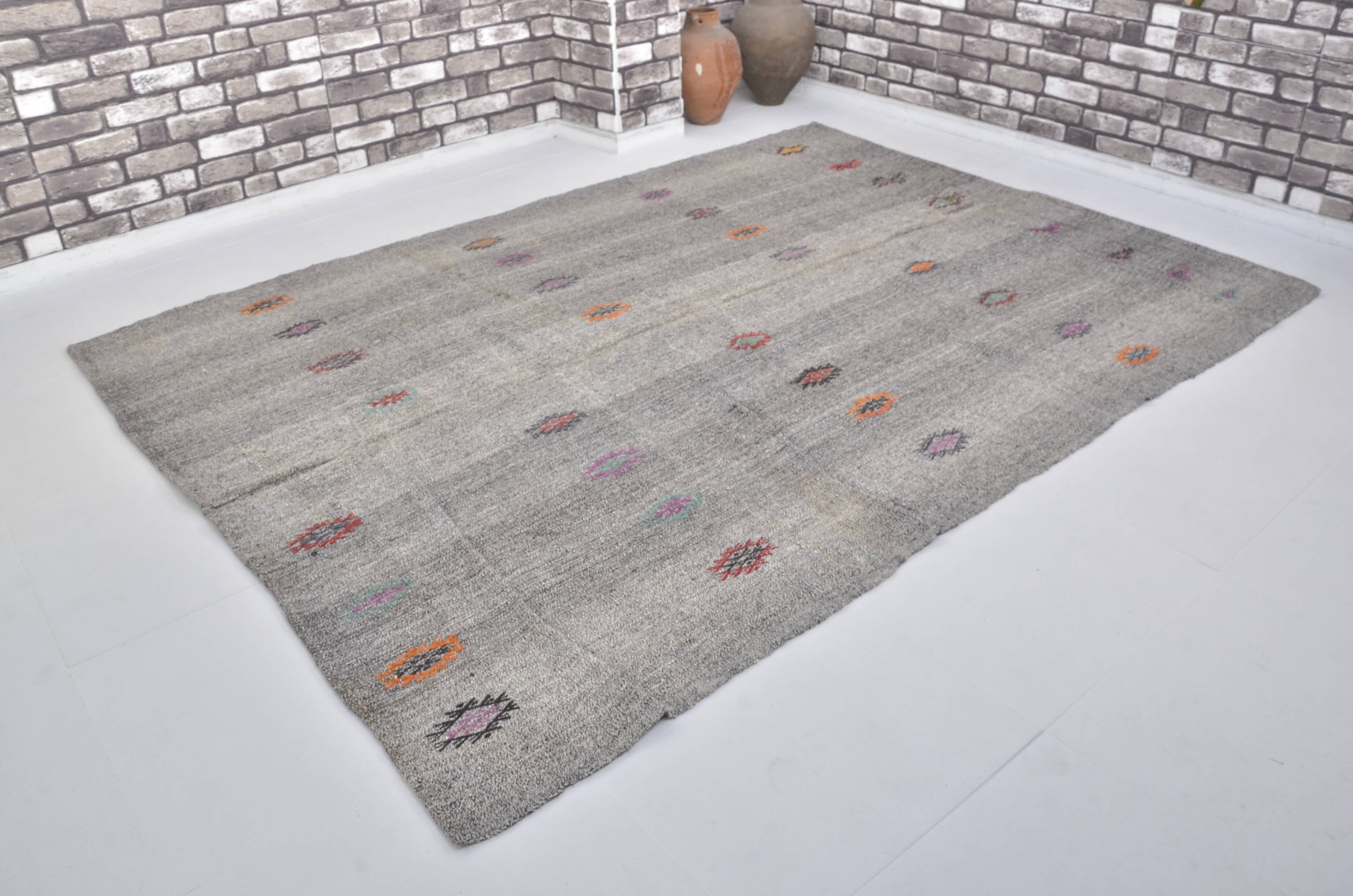Tapis Kilim turc gris
