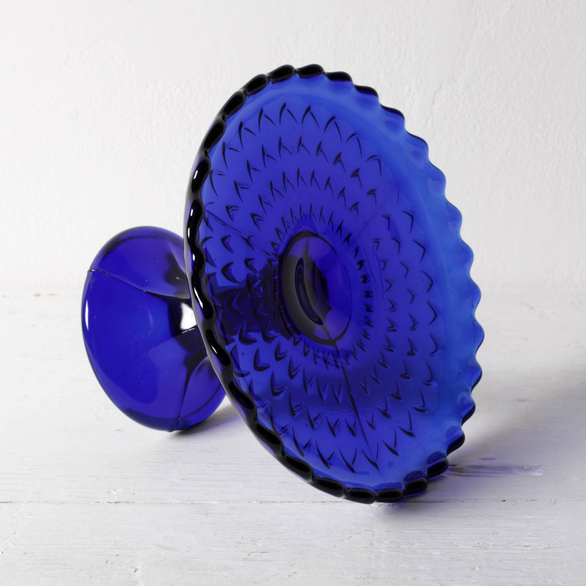 Blue Glass Cake Stand by Glimma Glasbruk / Glimåkra / Sweden / 1960s