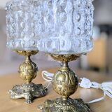Pair of table lamps with globes (L-0182)