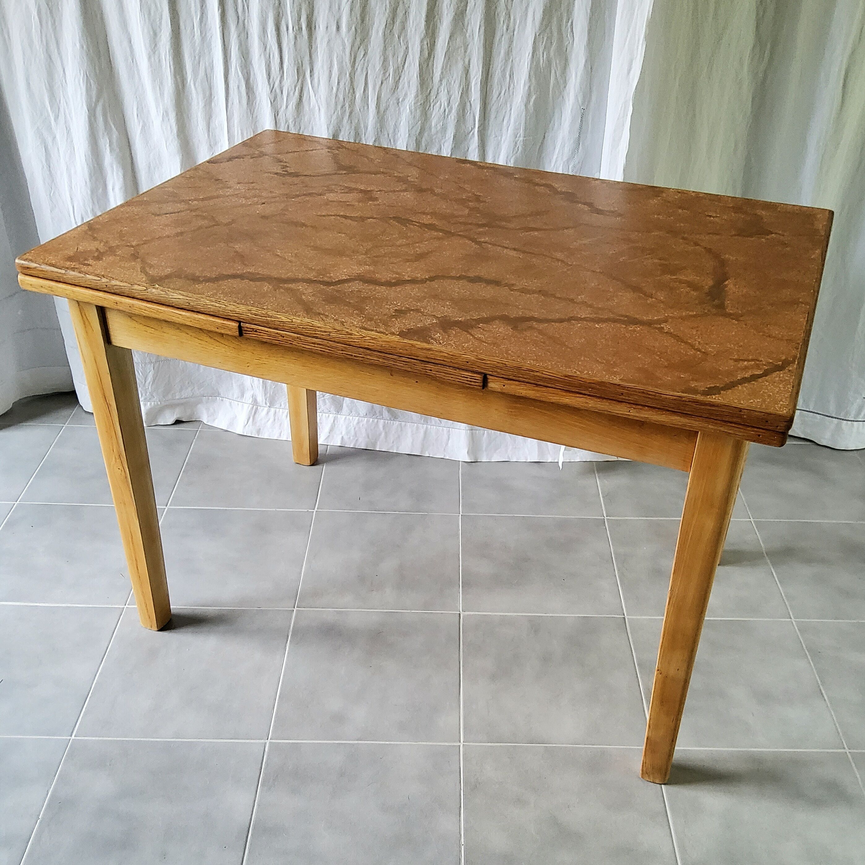 Farmhouse table 50s