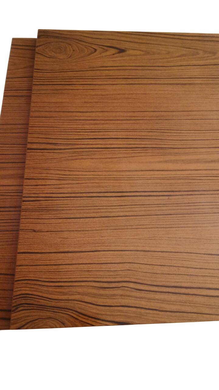 Table et 2 chaises en formica, années 60
