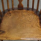 Set of 2 very charming antique English highback Windsor dining chairs