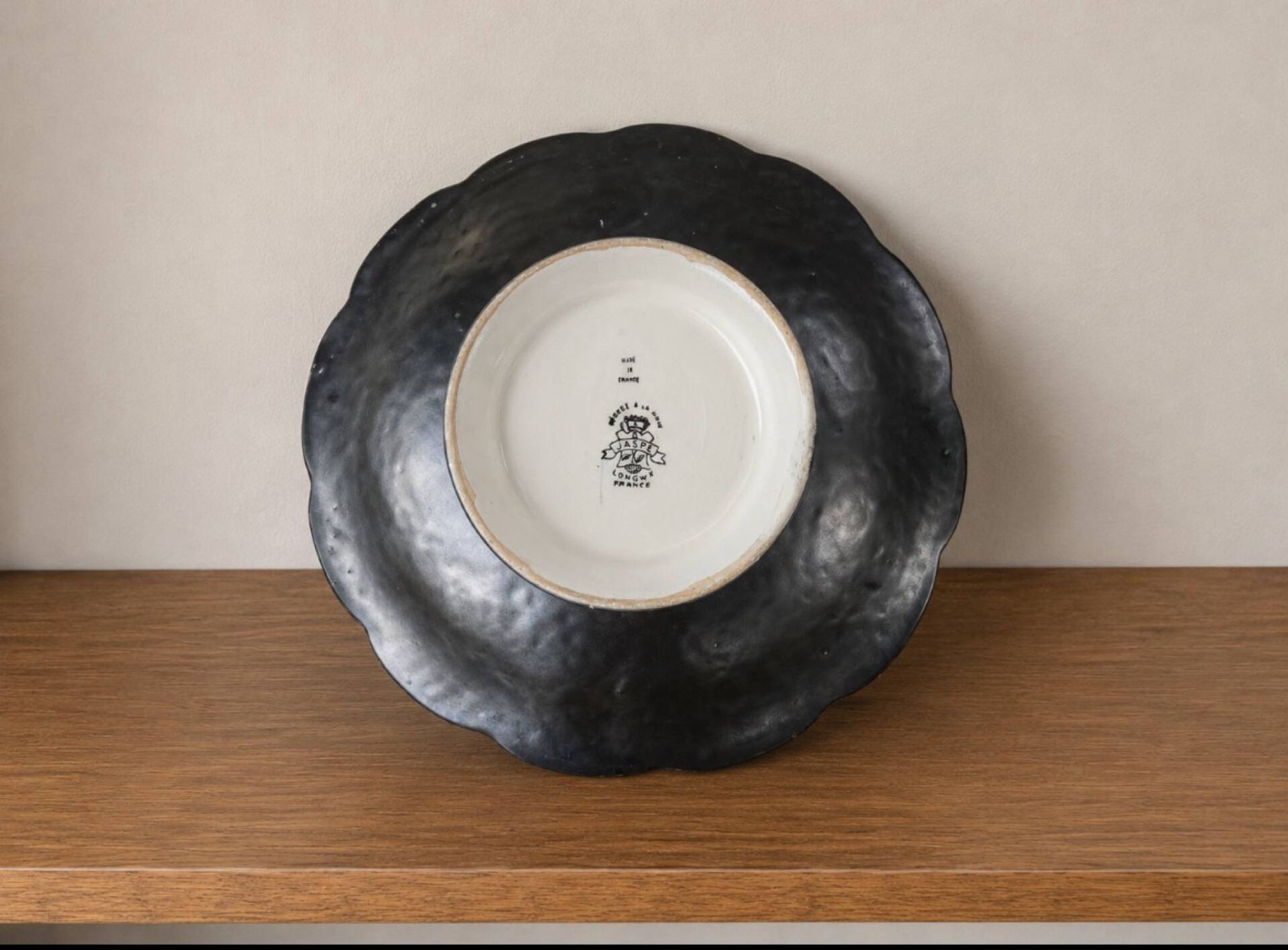 Large pedestal bowl Longwy "Jasper" – Ø 36 cm – Very good condition