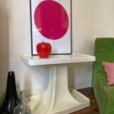 Thermoformed plastic table