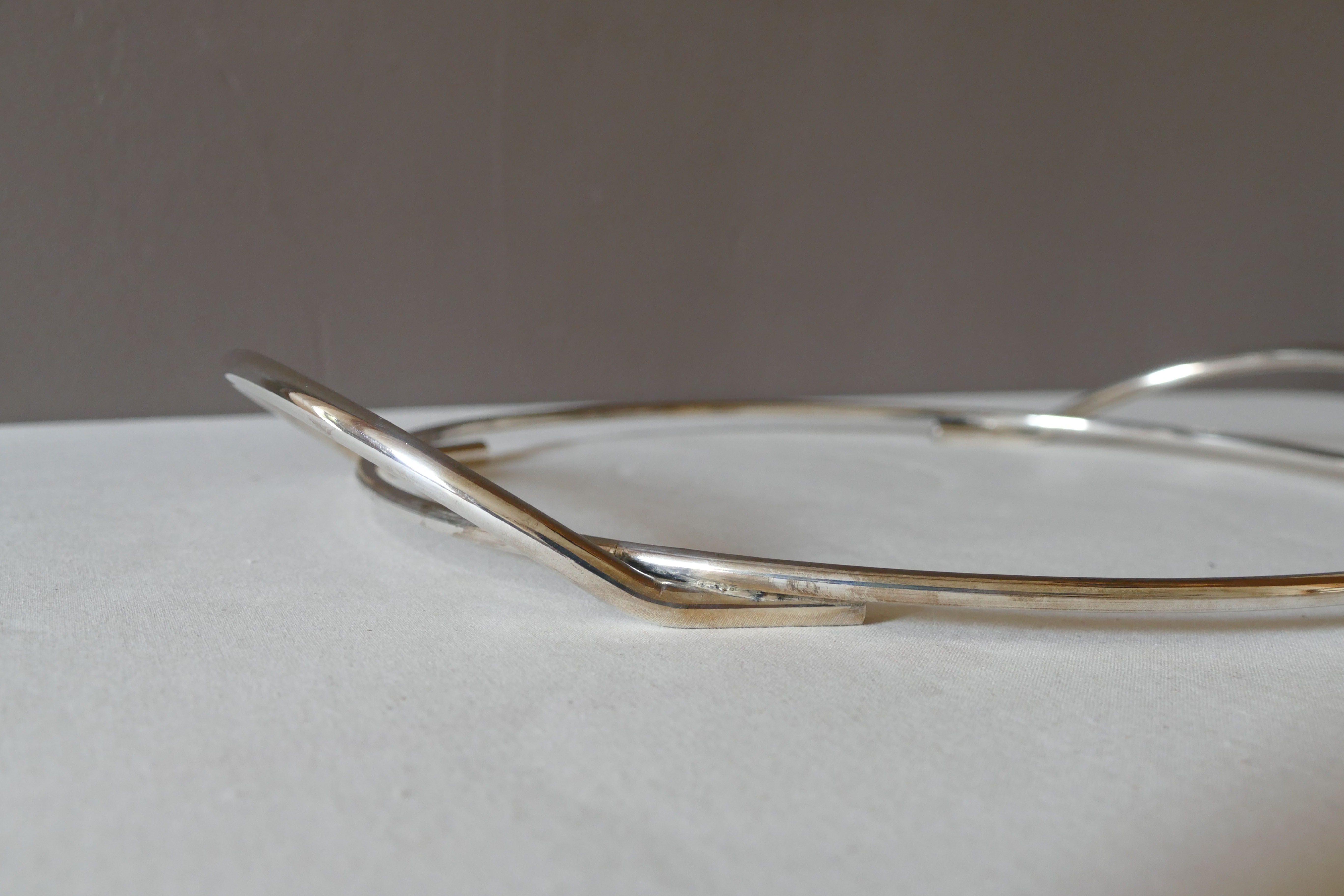 Oval cheese platter in marble and silver