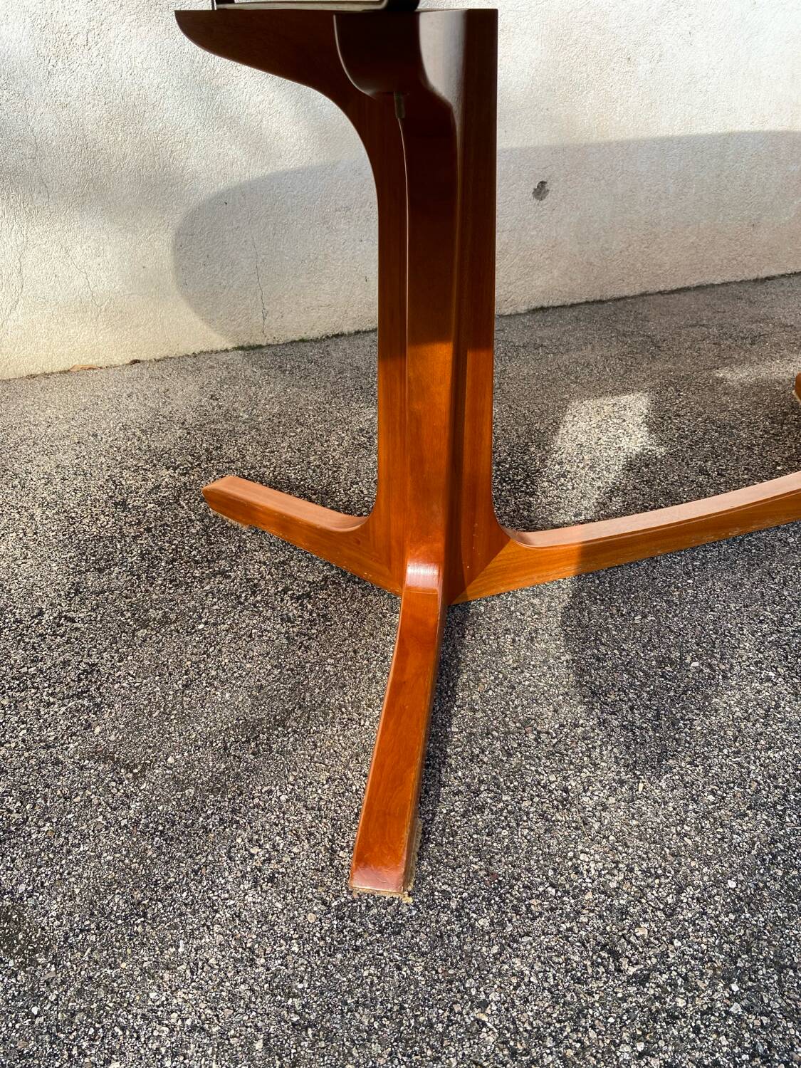 Vintage Baumann table