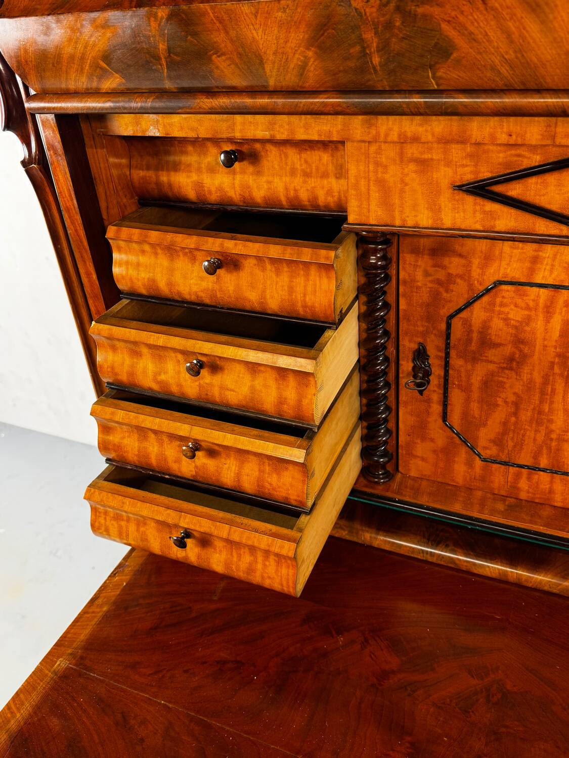 Well made Vintage Biedermeier Oak and Mahogany Secretaire desk, 1860