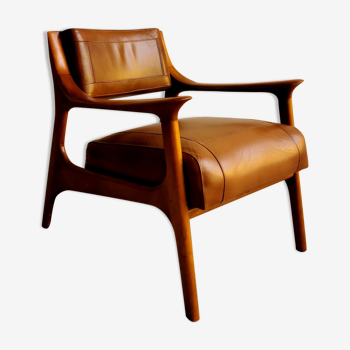Scandinavian armchair in leather and walnut by Ferdinand 1960