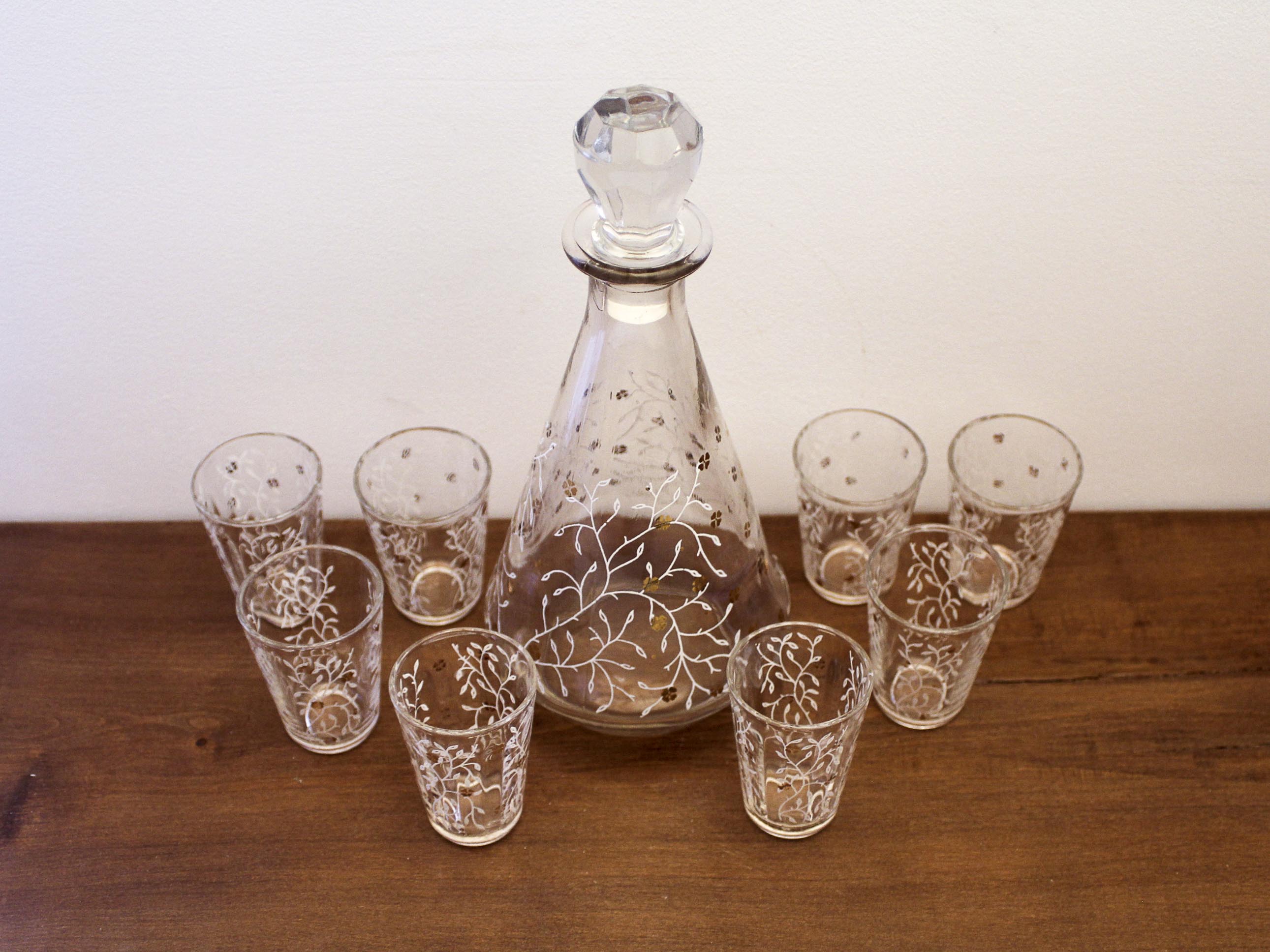 Liquor service 8 glasses 60s