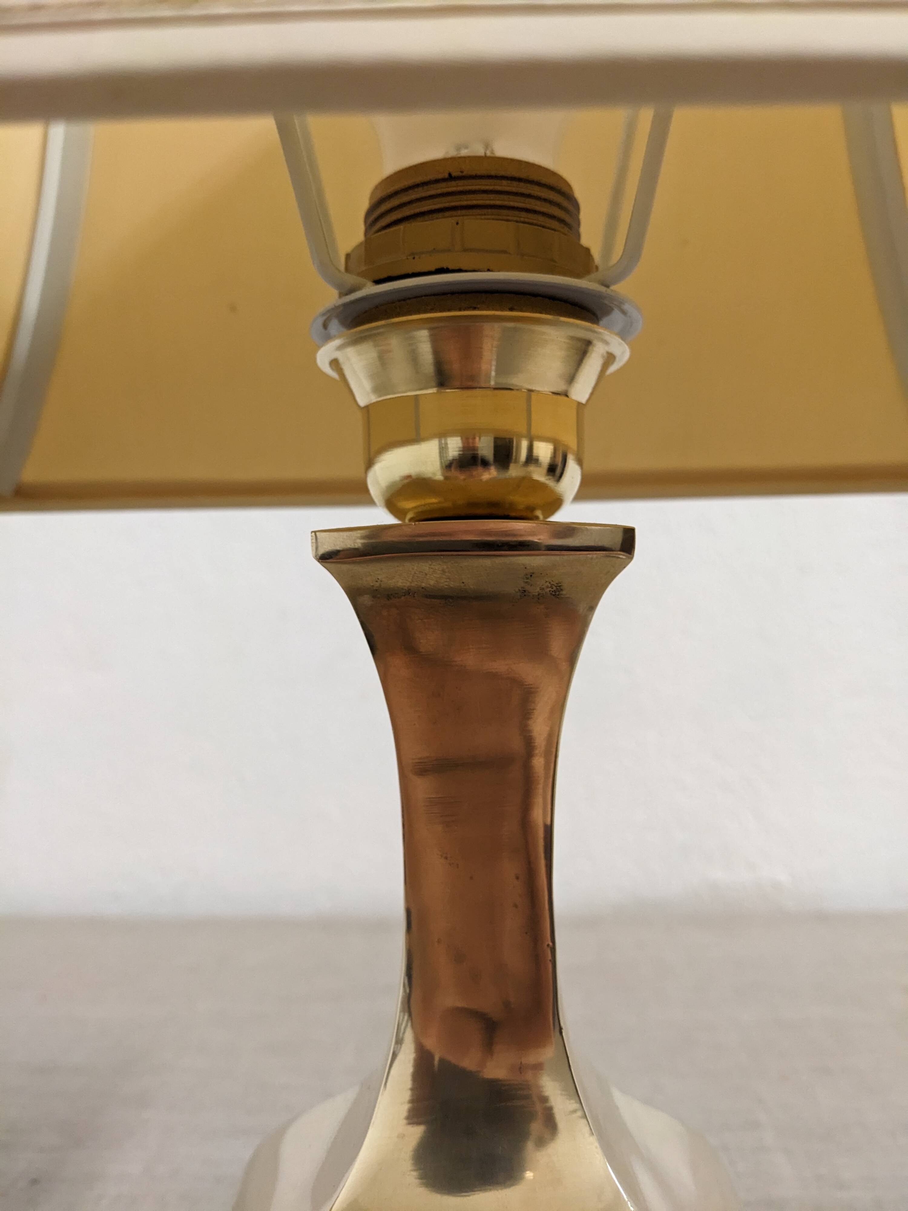 Hollywood Regency lamp in brass by Ciangiacomo design, Italy circa 1970.