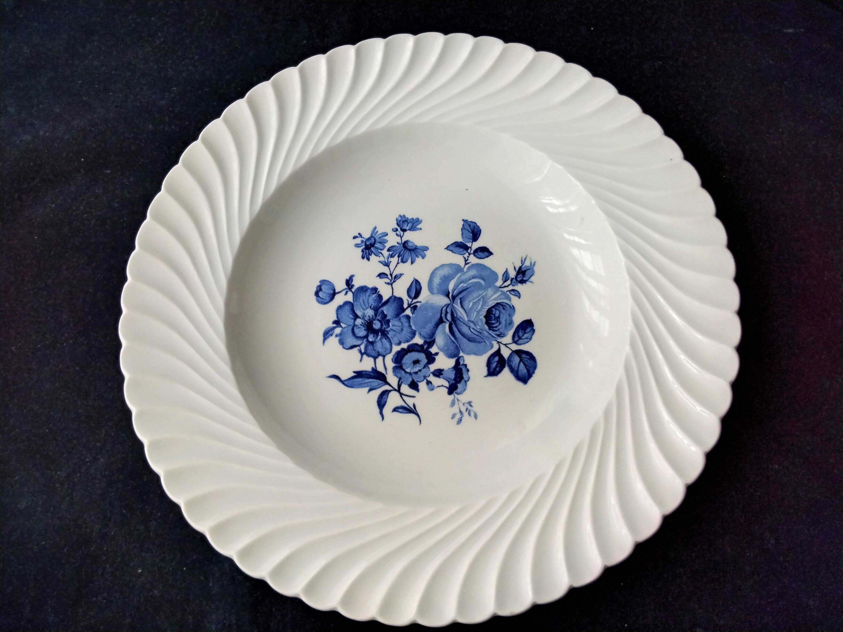 Hollow serving dish in Lunéville KG special large fire