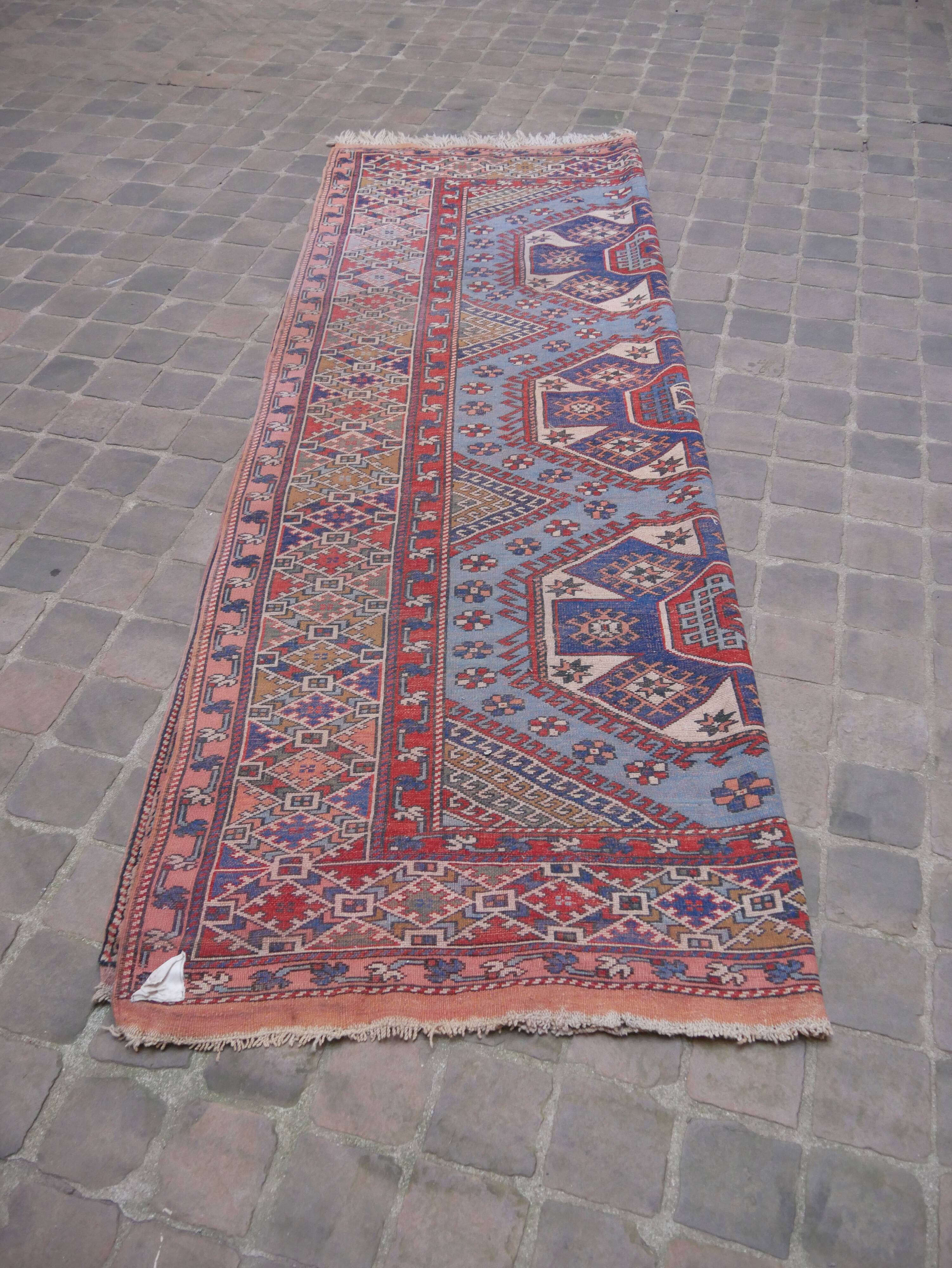 Oriental carpet handmade Turkish Vintage Bergamo
