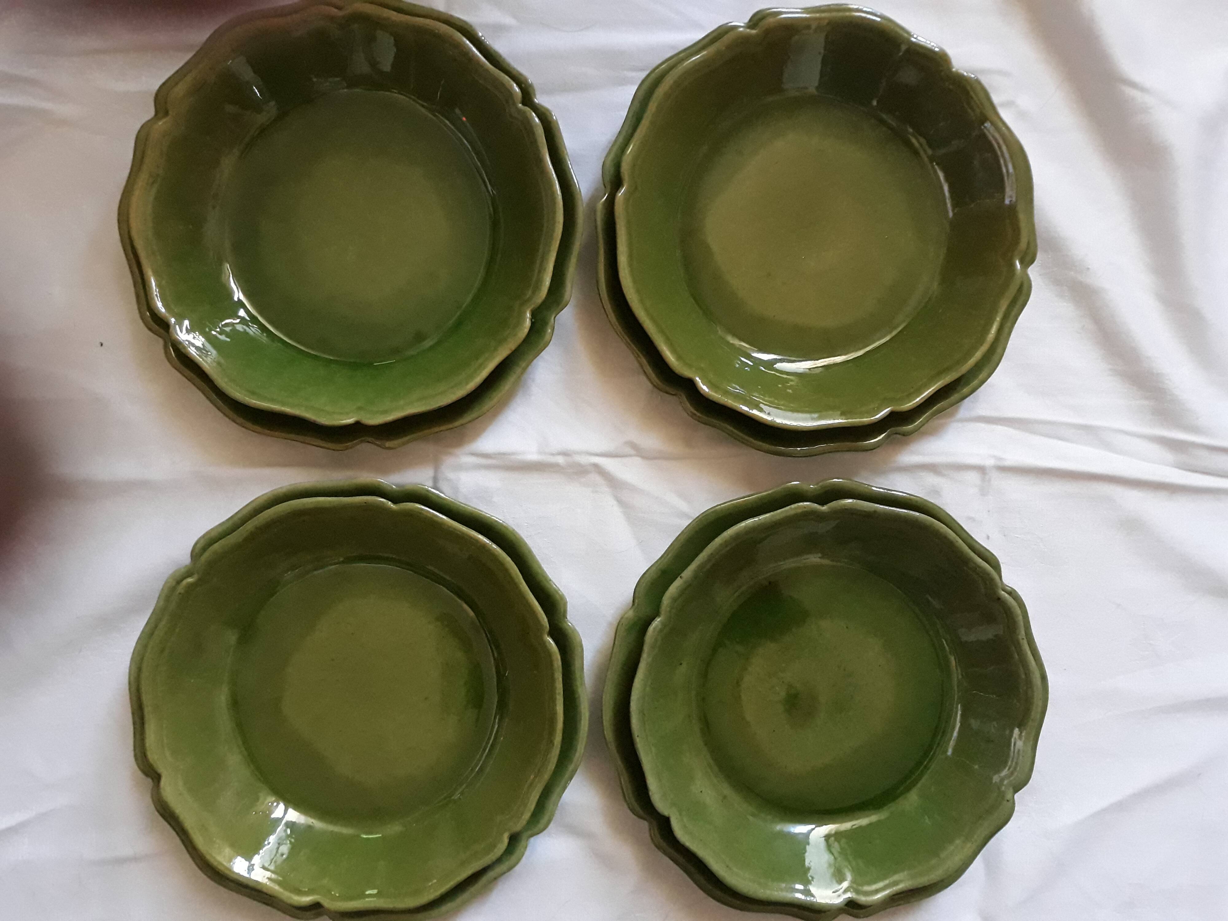 Set of 8 green enamelled Earth plates BIOT