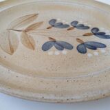Flat plate in Marais sandstone France beige with blue, white and brown floral decoration