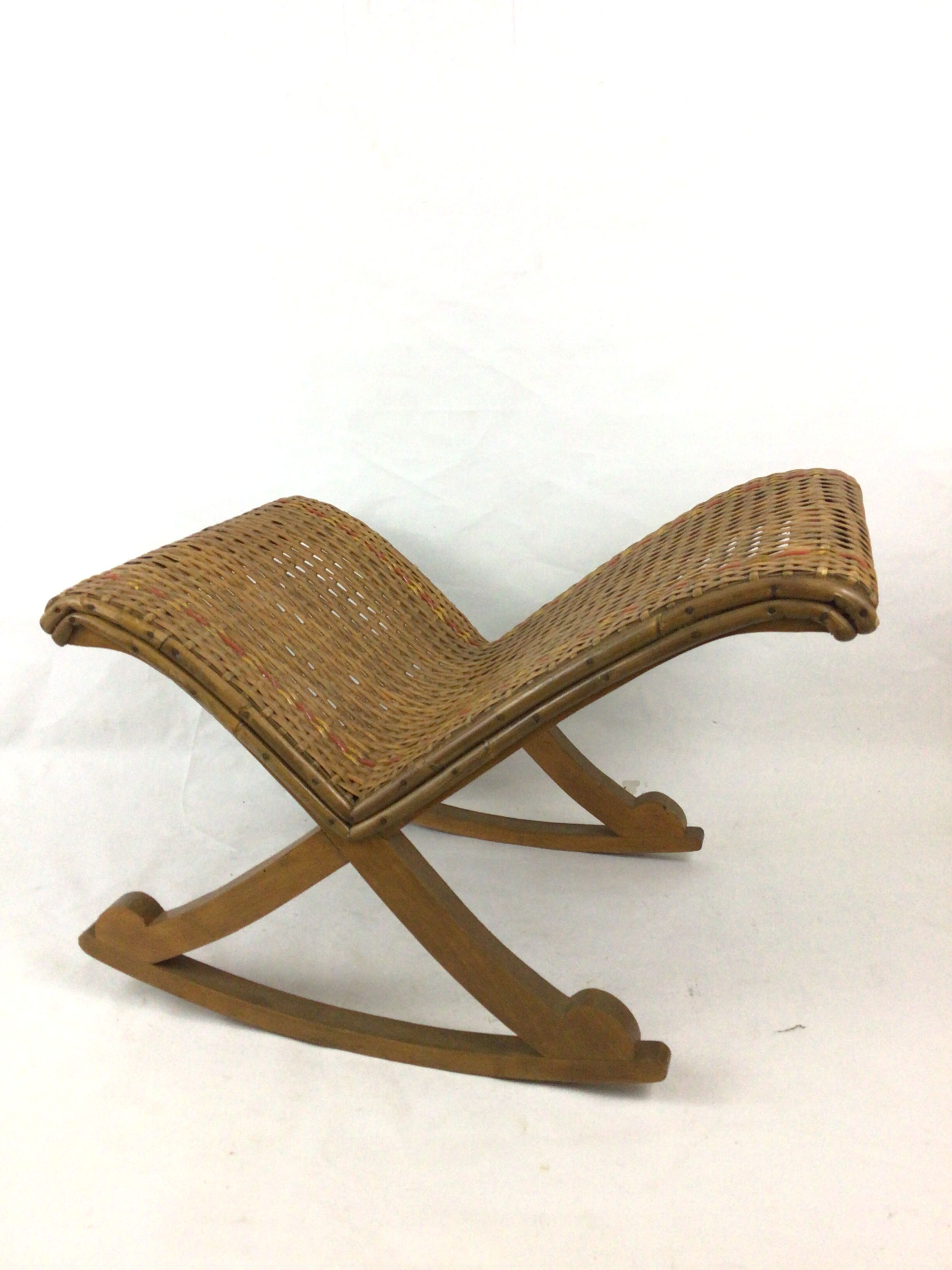 Vintage rattan rocking footrest