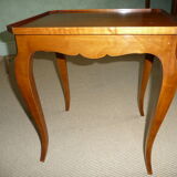 Set of 3 pull-out tables