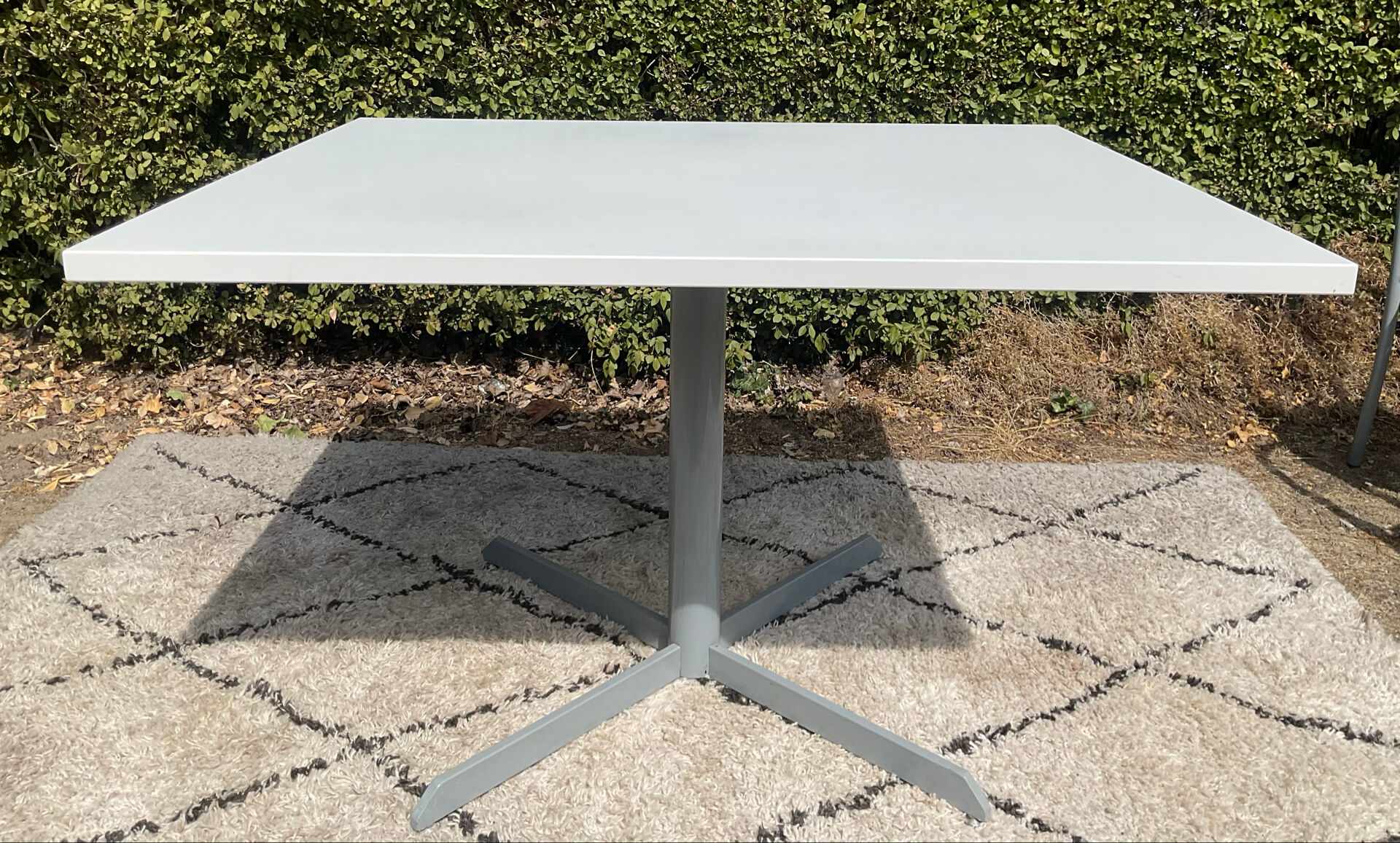 Ensemble Robert Mallet Stevens table à manger et 5 chaises