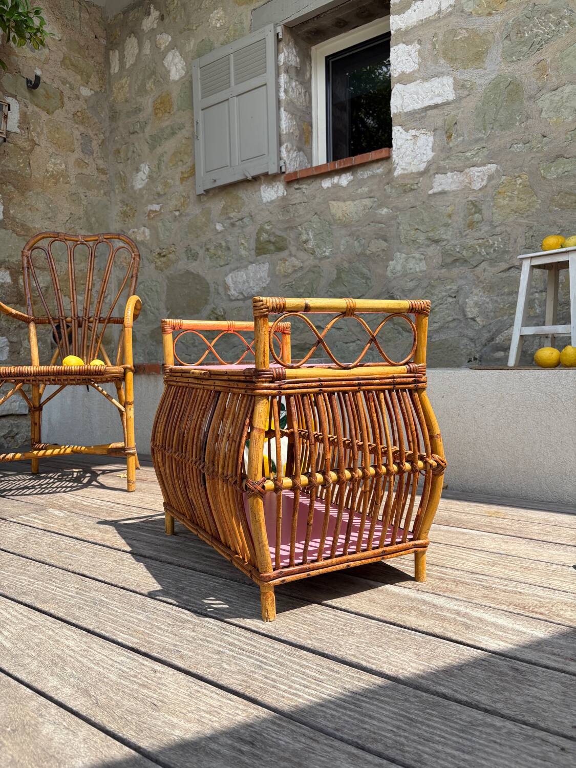 Coffre rotin vintage