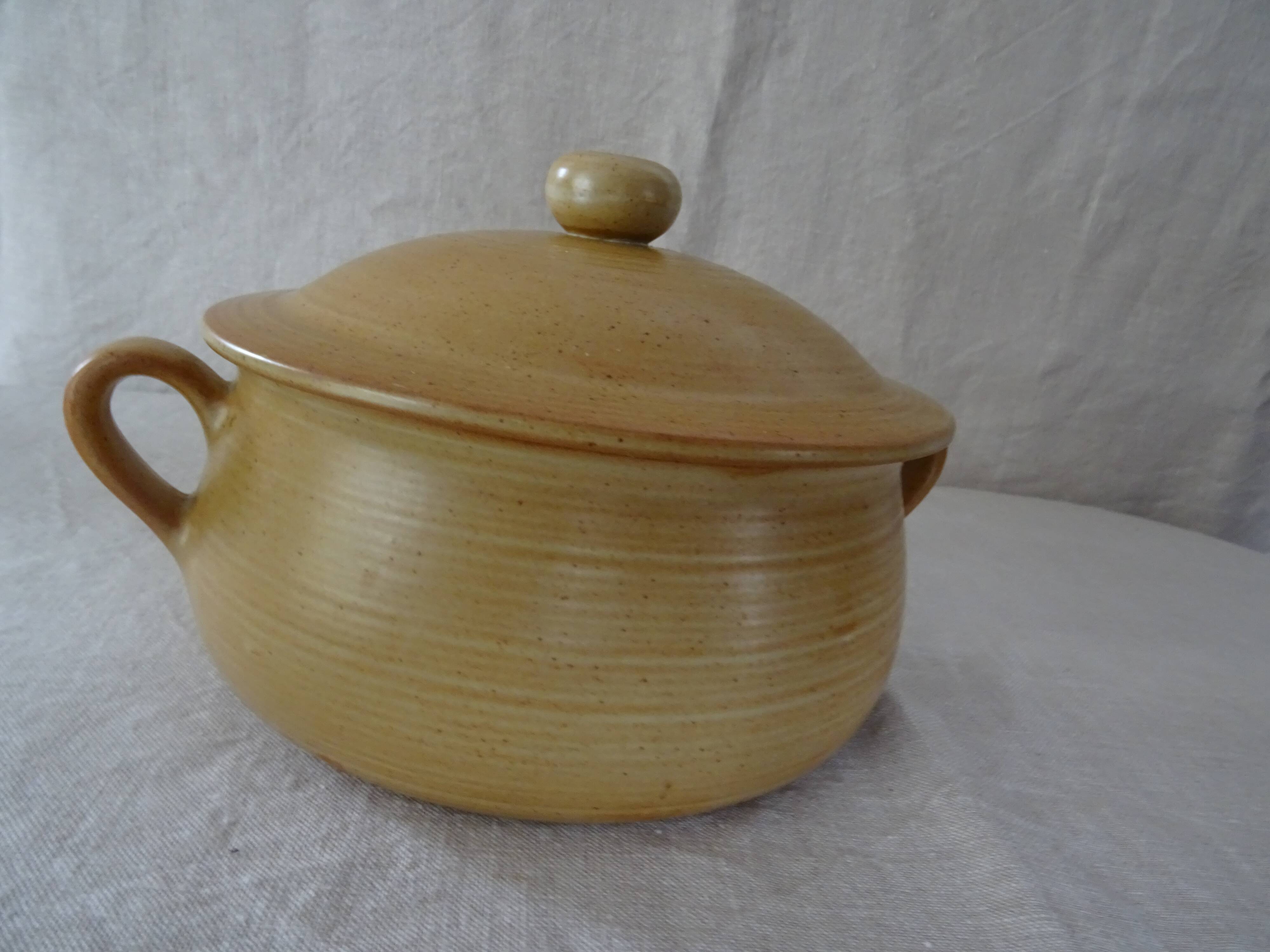 Soup tureen sandstone CNP Village France