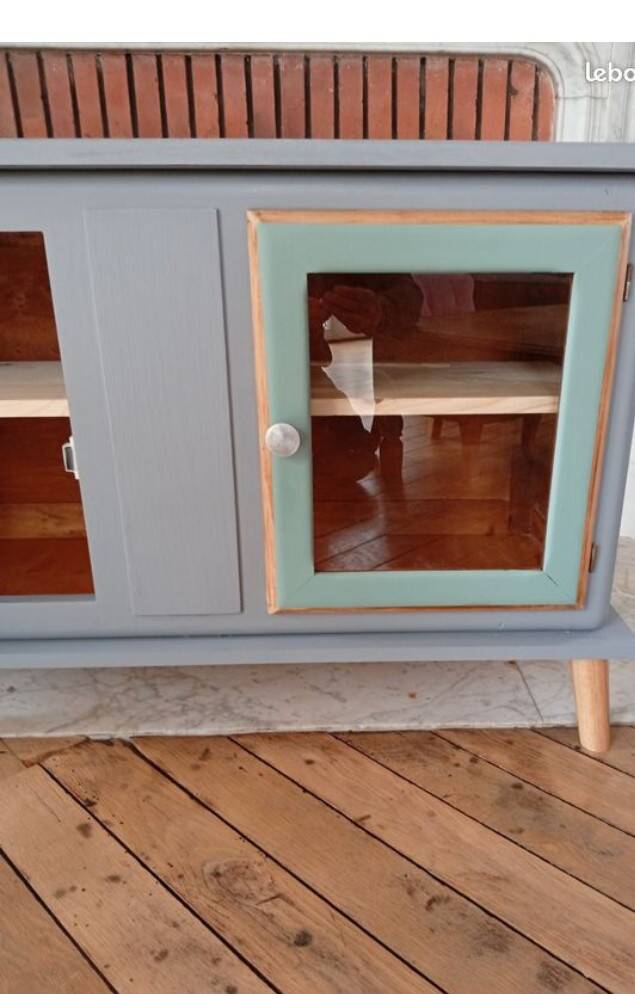 Buffet mado. TV furniture.