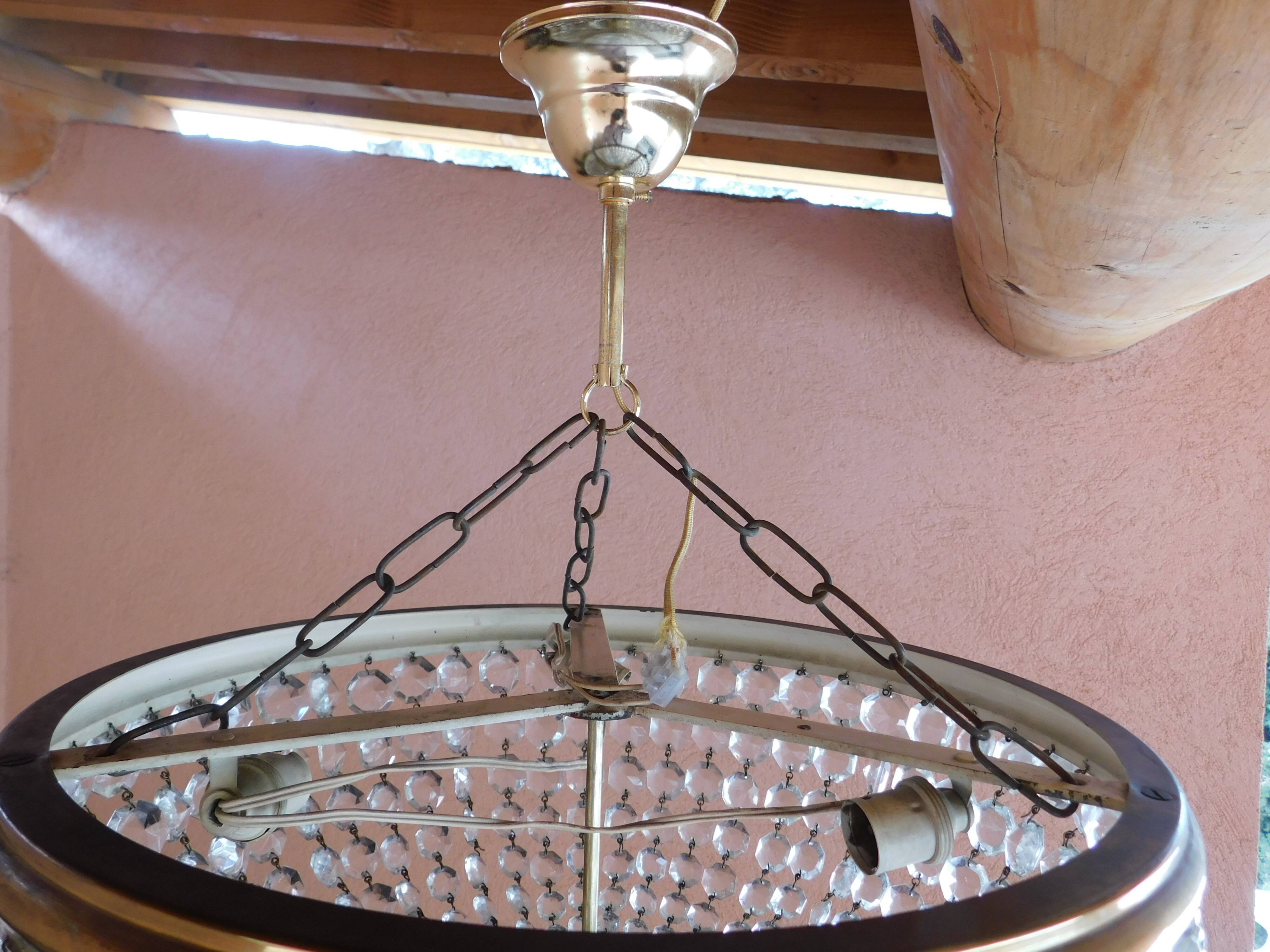 Ceiling chandelier with tassels