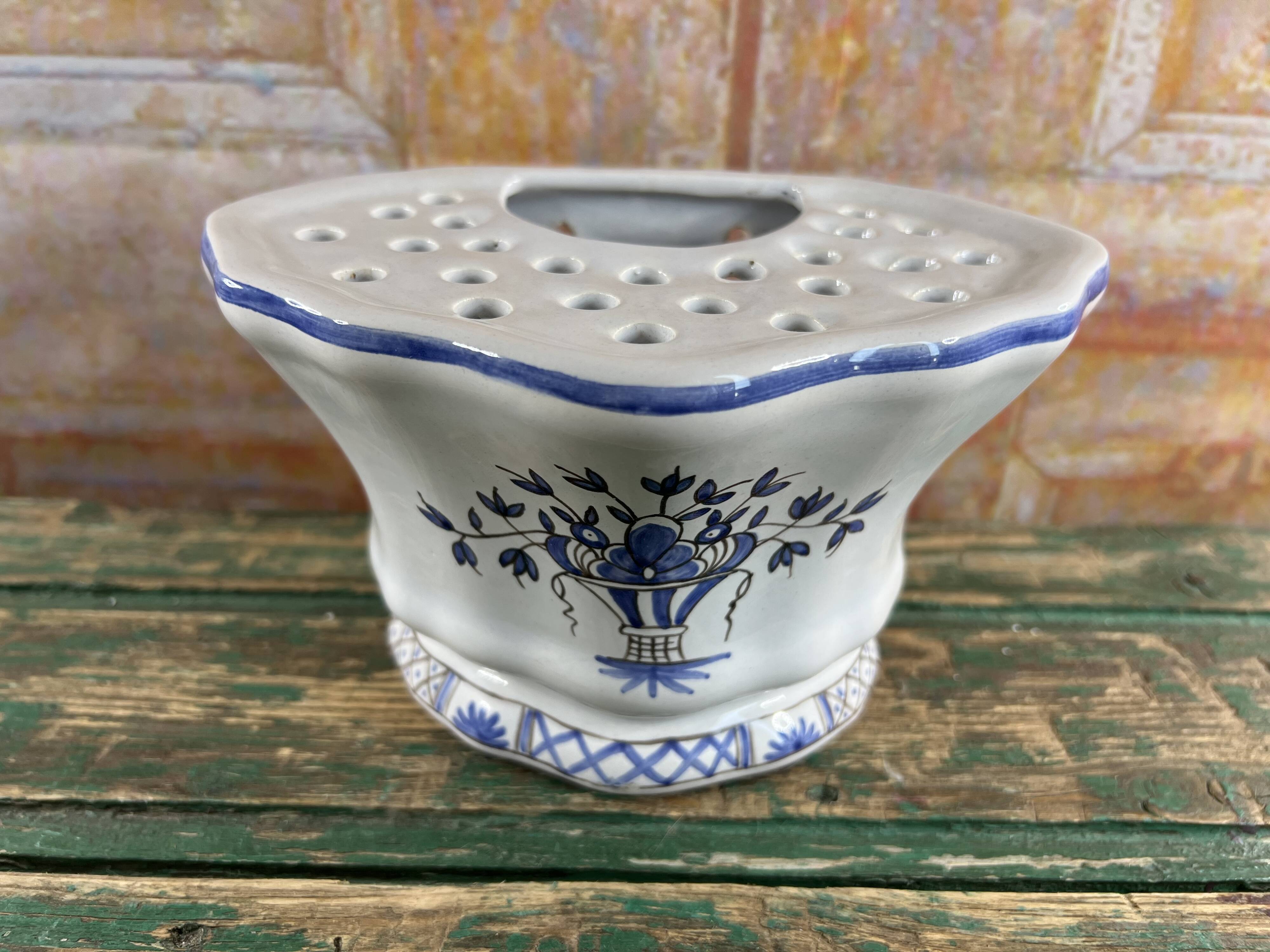 Handcrafted earthenware bouquet from the Monasteries of Bethlehem, blue decor
