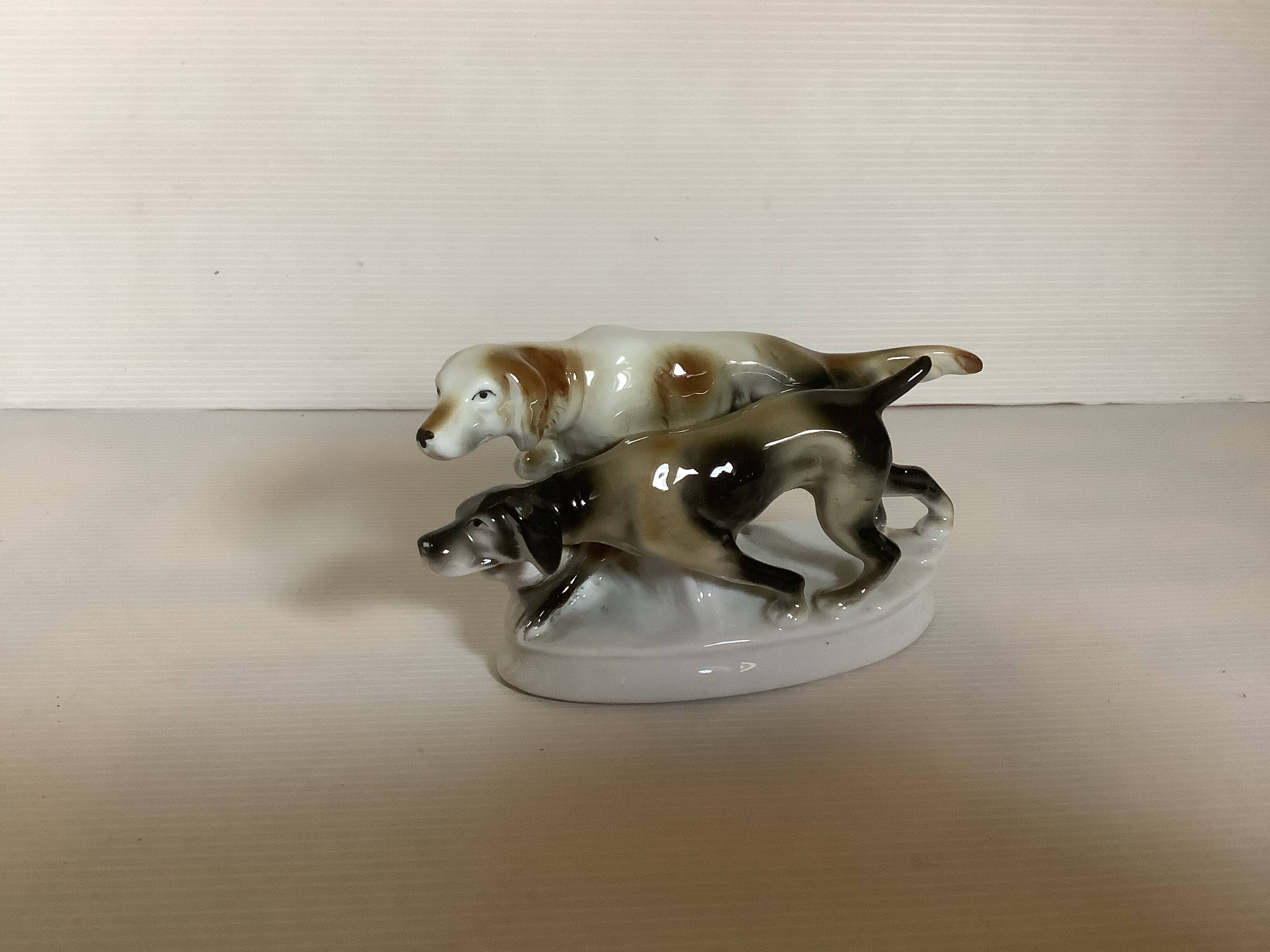 Porcelain dogs
