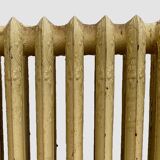 Radiateur ancien sur pieds a neuf lames fleuries en fonte de fer XX siècle