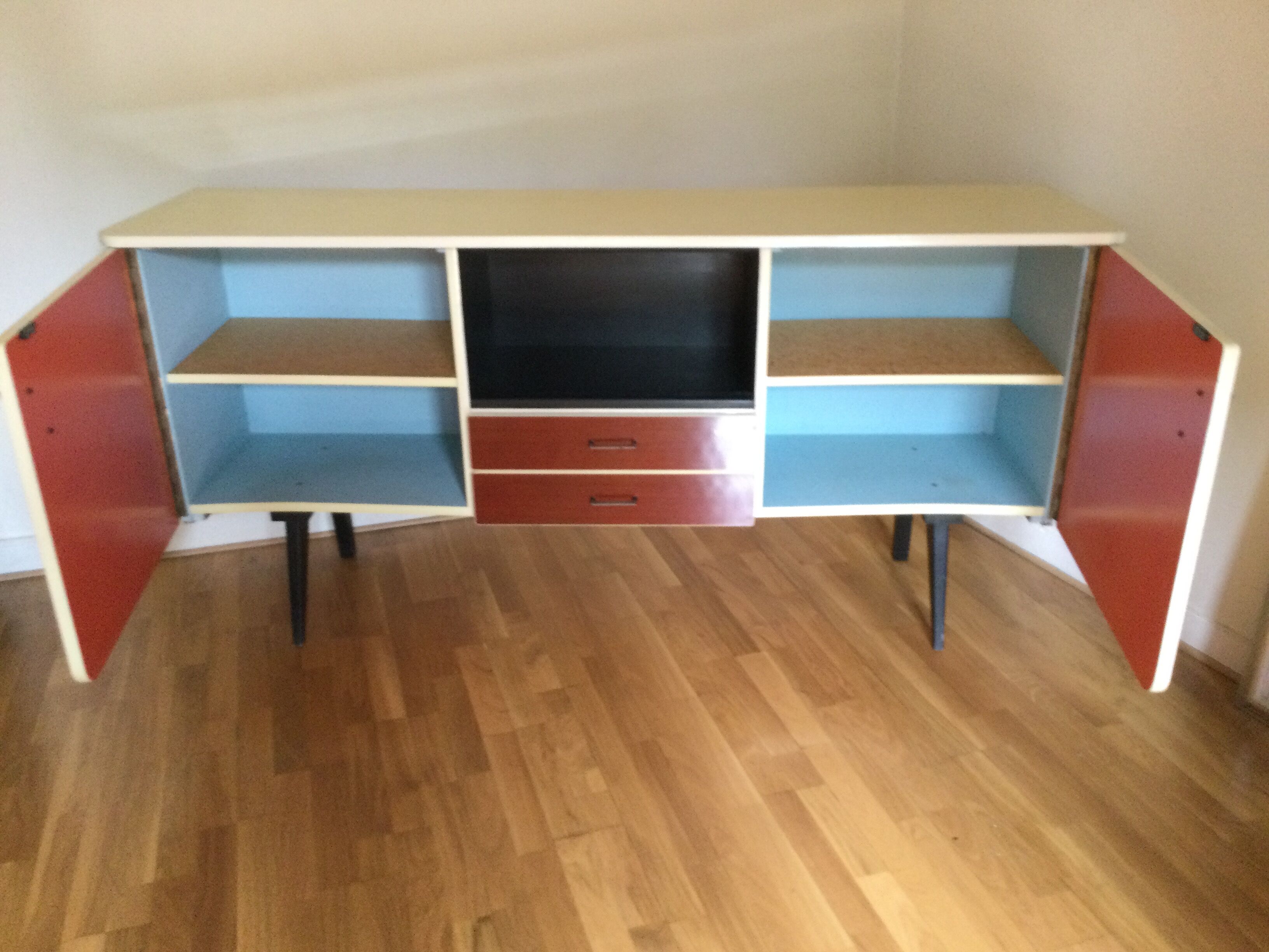 Enfilade vintage bois et formica