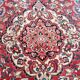 Hand-knotted Persian Kashan carpet made of pure wool.