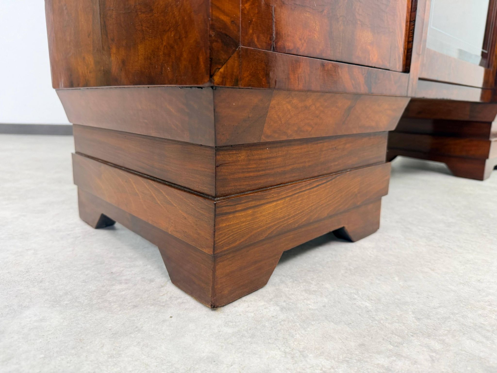 French Art Deco display cabinet