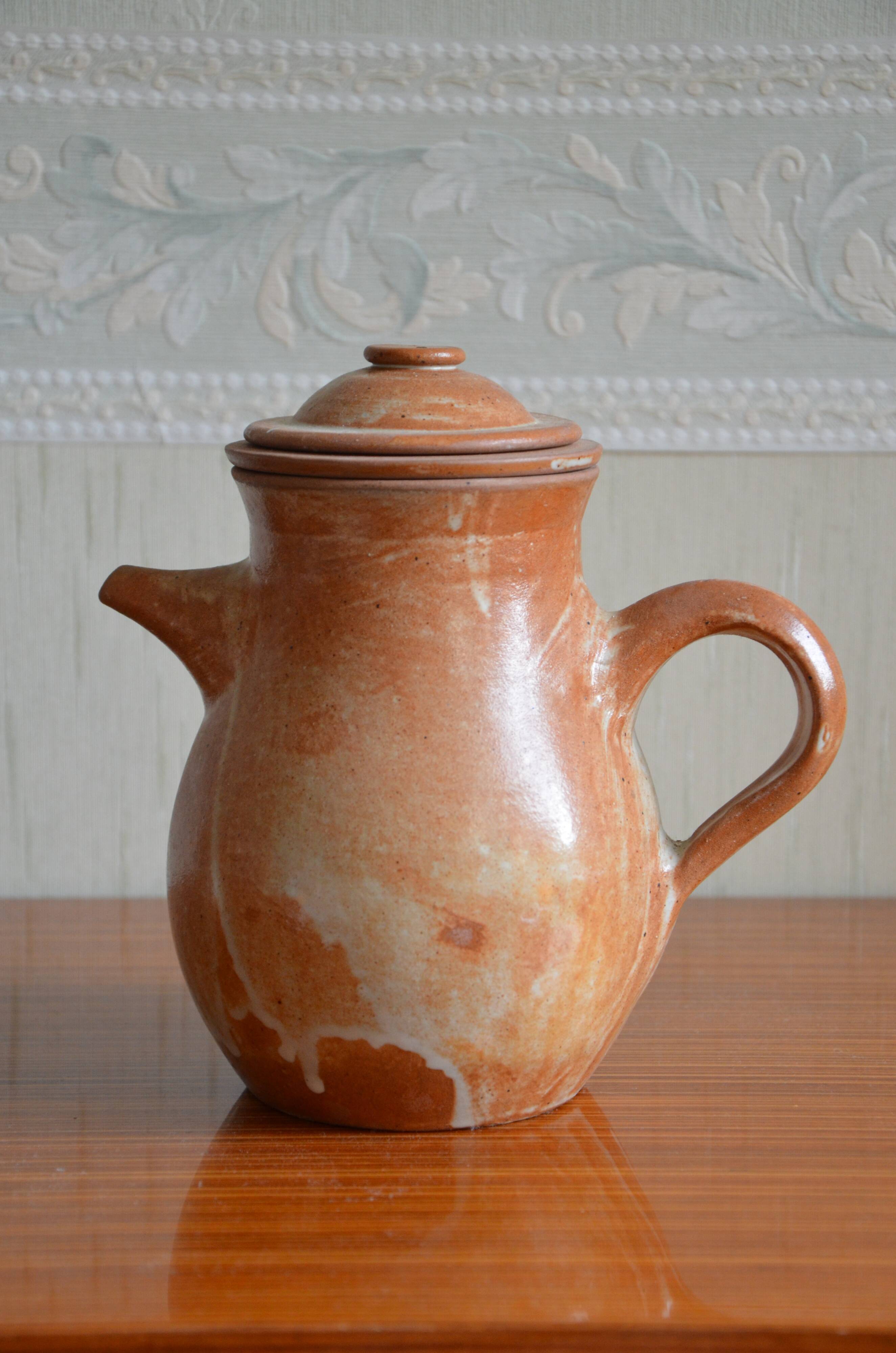 Teapot and its sandstone milk pot