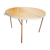 Round camping table