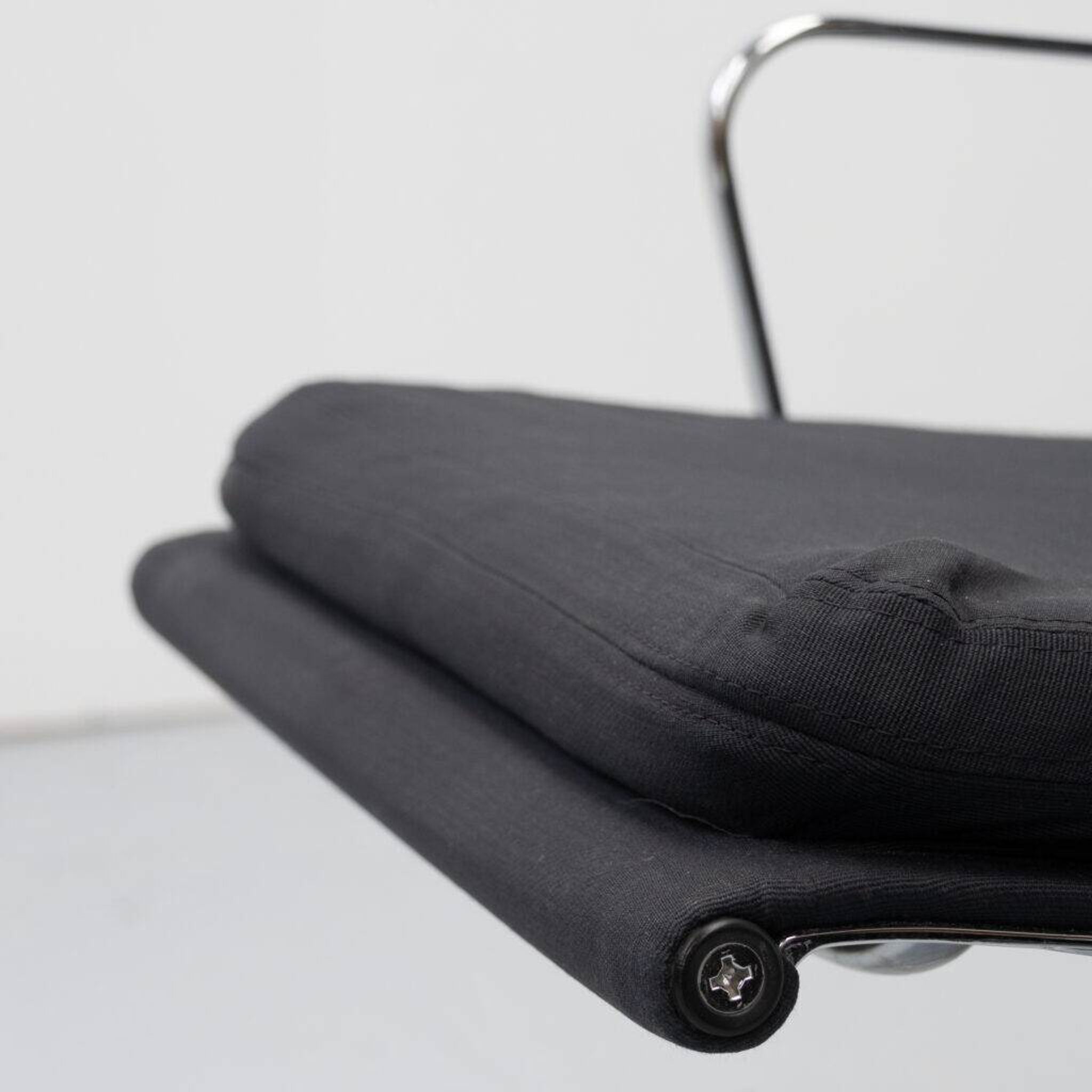 Eames EA208 Soft Pad Chair Herman Miller 1970s