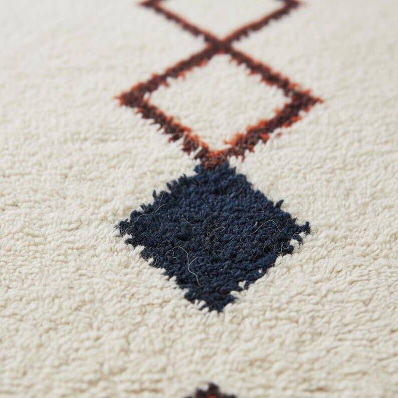 Handmade Azilal rug, size 150 x 350 cm