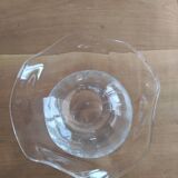 Glass ball vase with corolla