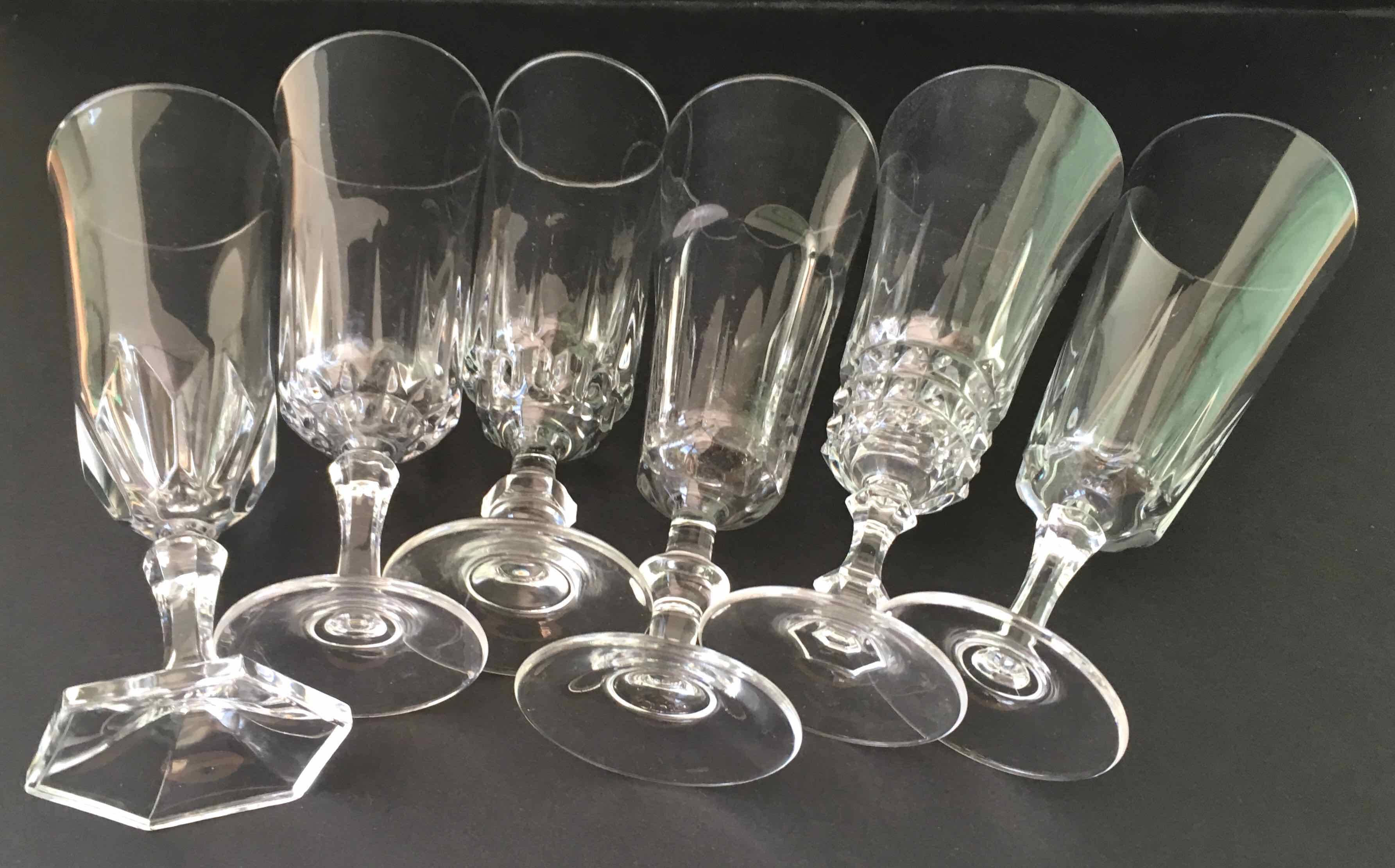 6 dissimilar champagne flutes