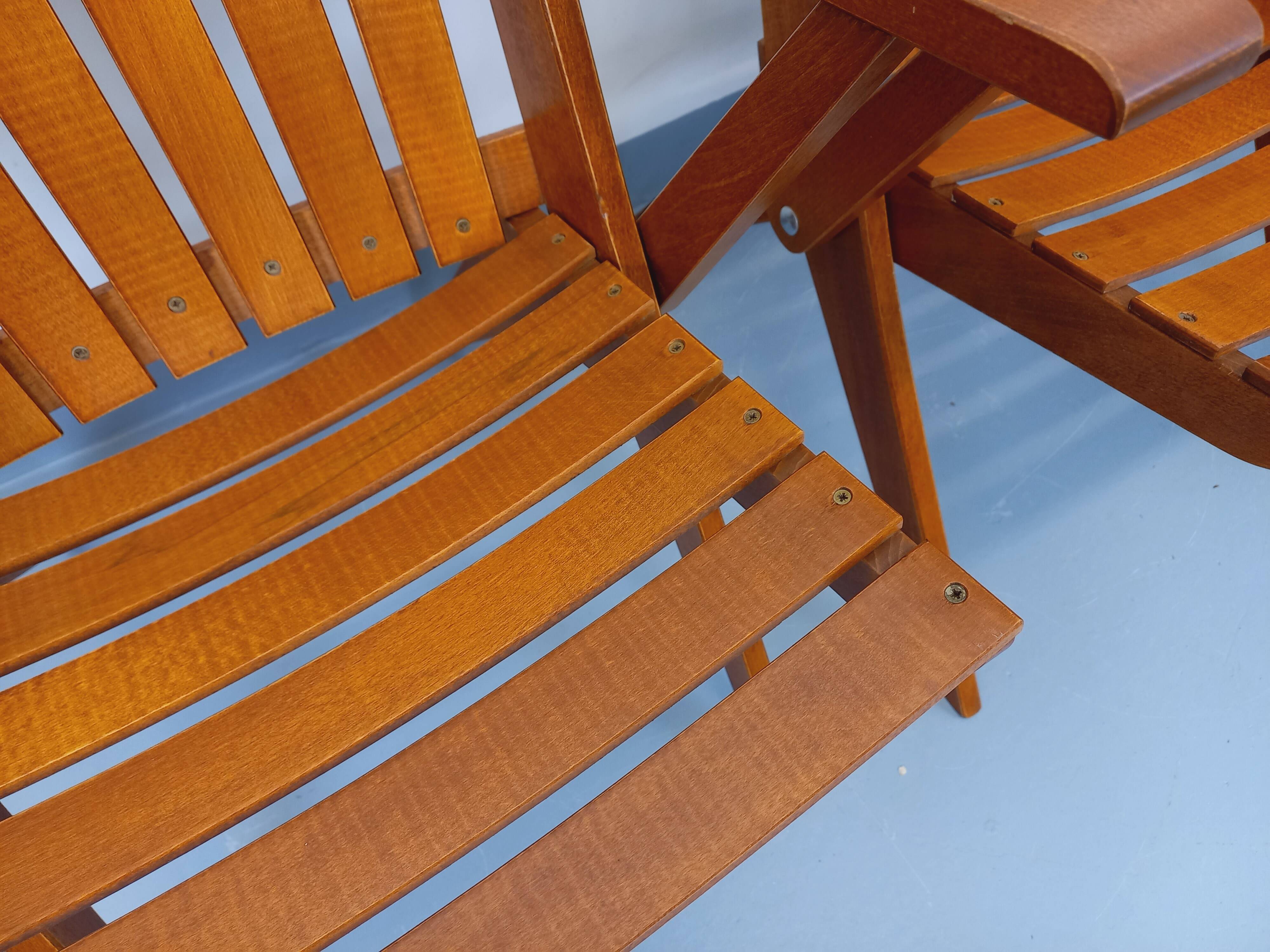 Set of 4 vintage garden chairs made of beech wood from the 1960s.